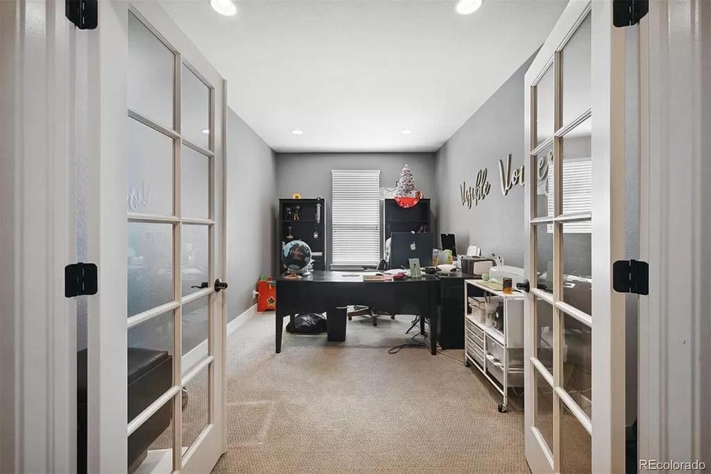 Vila 4br Close To Airport *